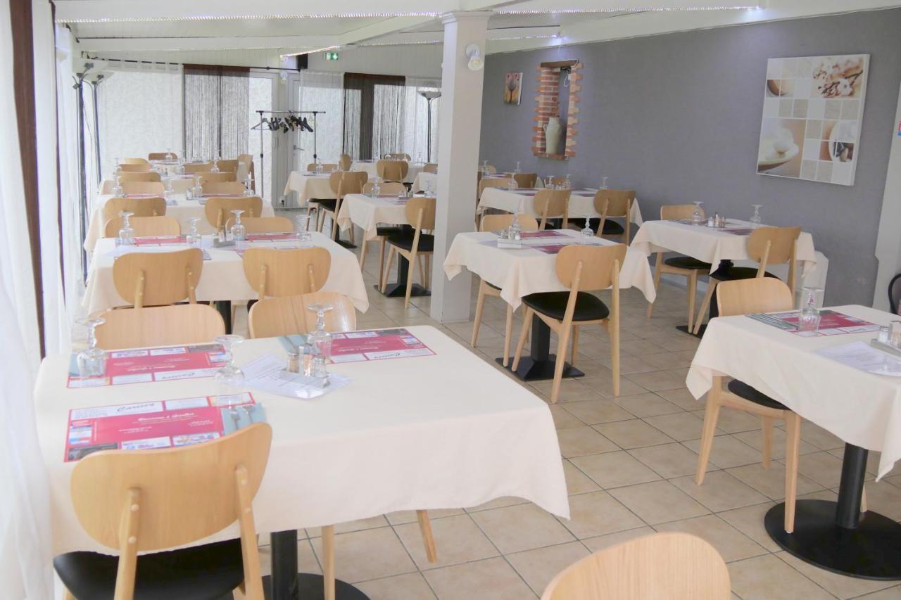 Hotel Restaurant Du Lac Graulhet Buitenkant foto