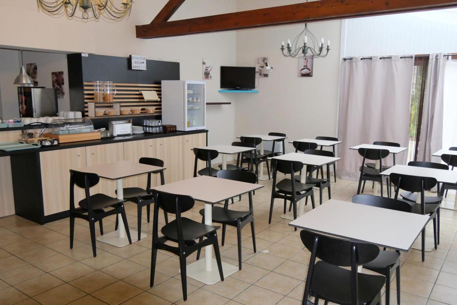 Hotel Restaurant Du Lac Graulhet Buitenkant foto